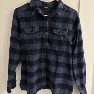 Patagonia Fjord Flannel Shirt Women’s 6 Blue Plaid Organic Cotton